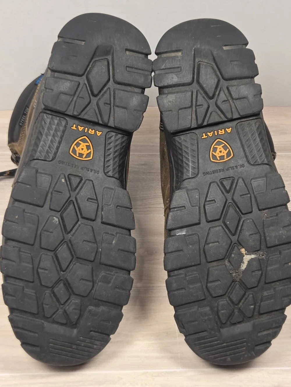 Ariat men treadfast